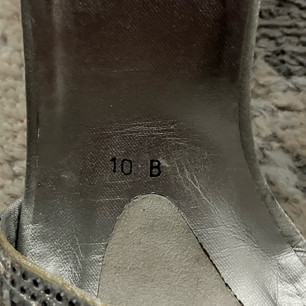 Gorgeous STUART WEITZMAN Vintage Silver Beaded High Heel Slip On’s/Mules Size 10 - Picture 6 of 10